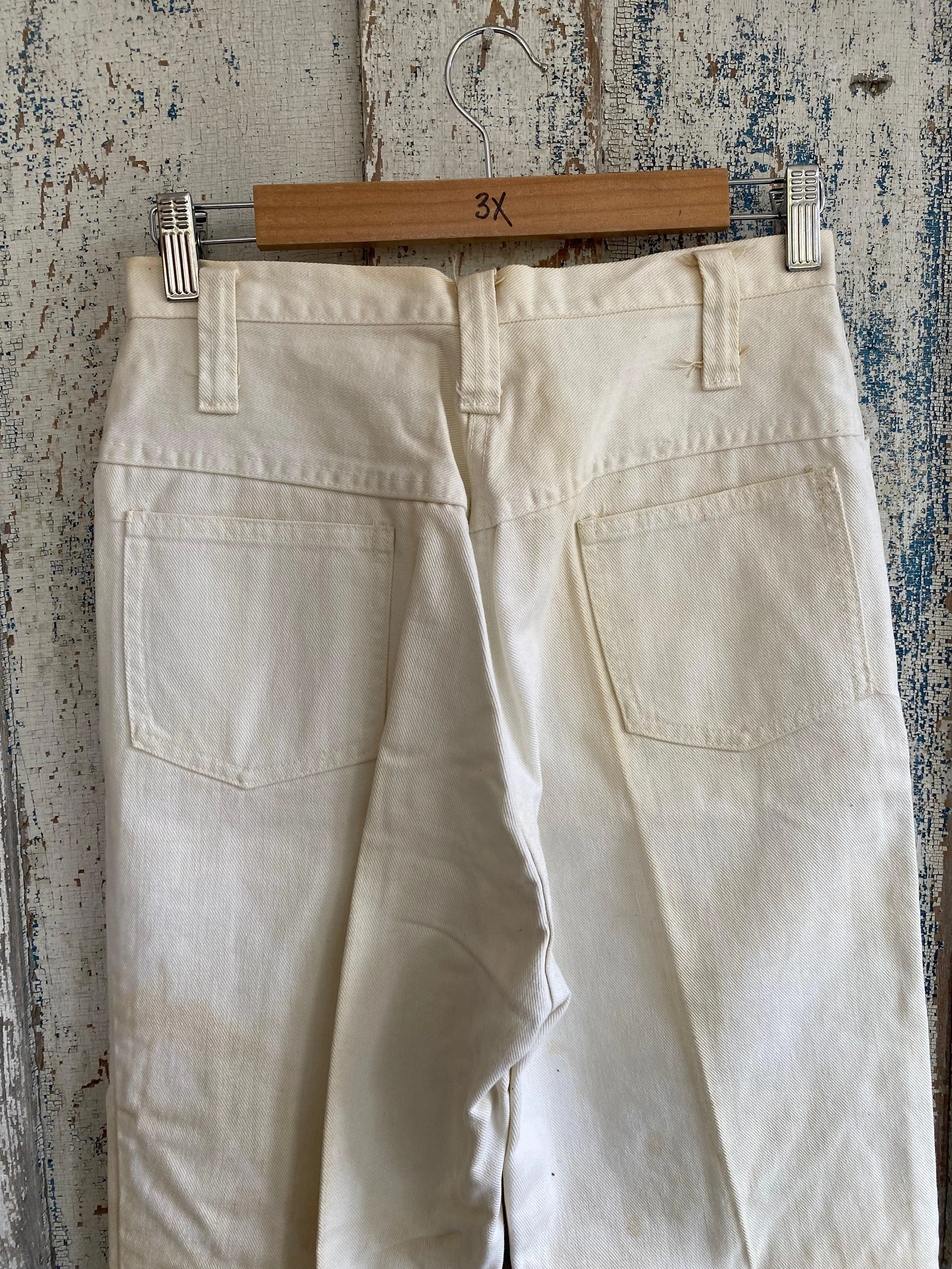 1970s White Bell Bottoms | 28